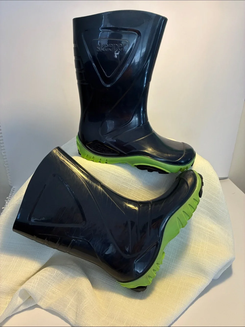Kids Black & Lime Rain Boots - Skeper Style Waterproof Boots